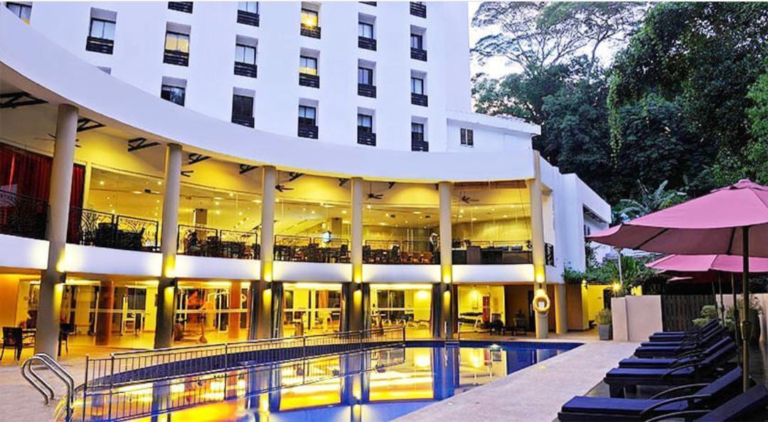 The Palace 4* Kota Kinabalu