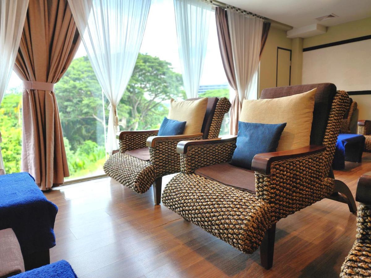 The Palace Kota Kinabalu