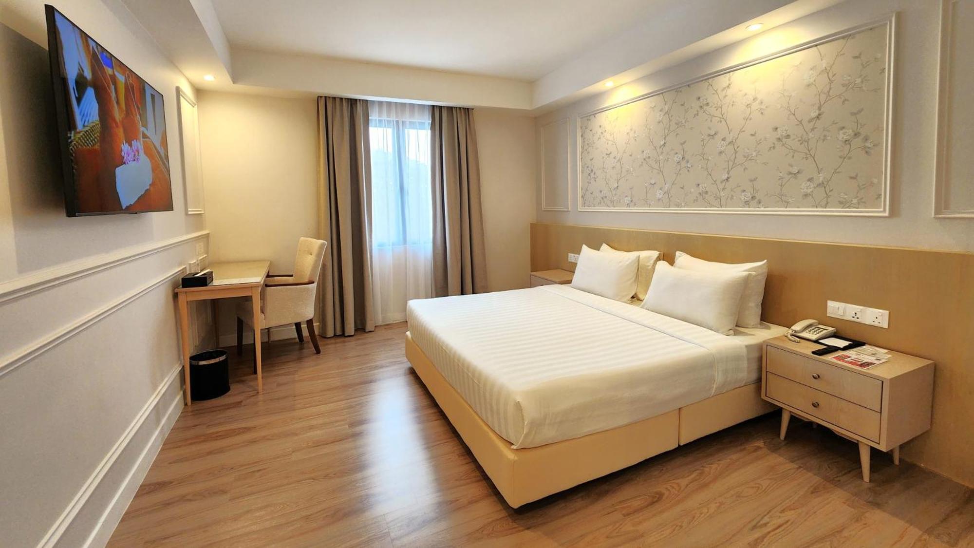 The Palace 4* Kota Kinabalu